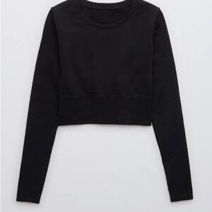 OFFLINE By Aerie Sidewalk Seamless Long
Sleeve Cropped T-Shirt